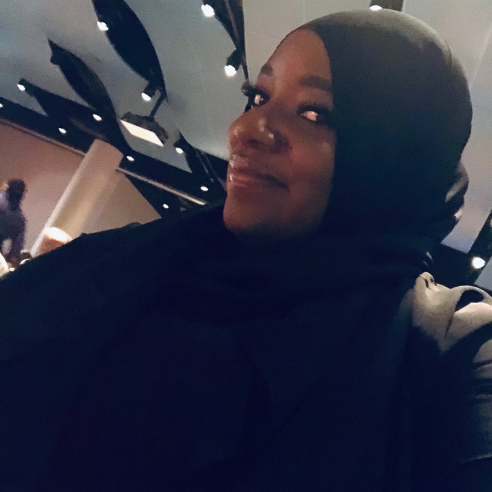 Meet your Posher, Nigerha